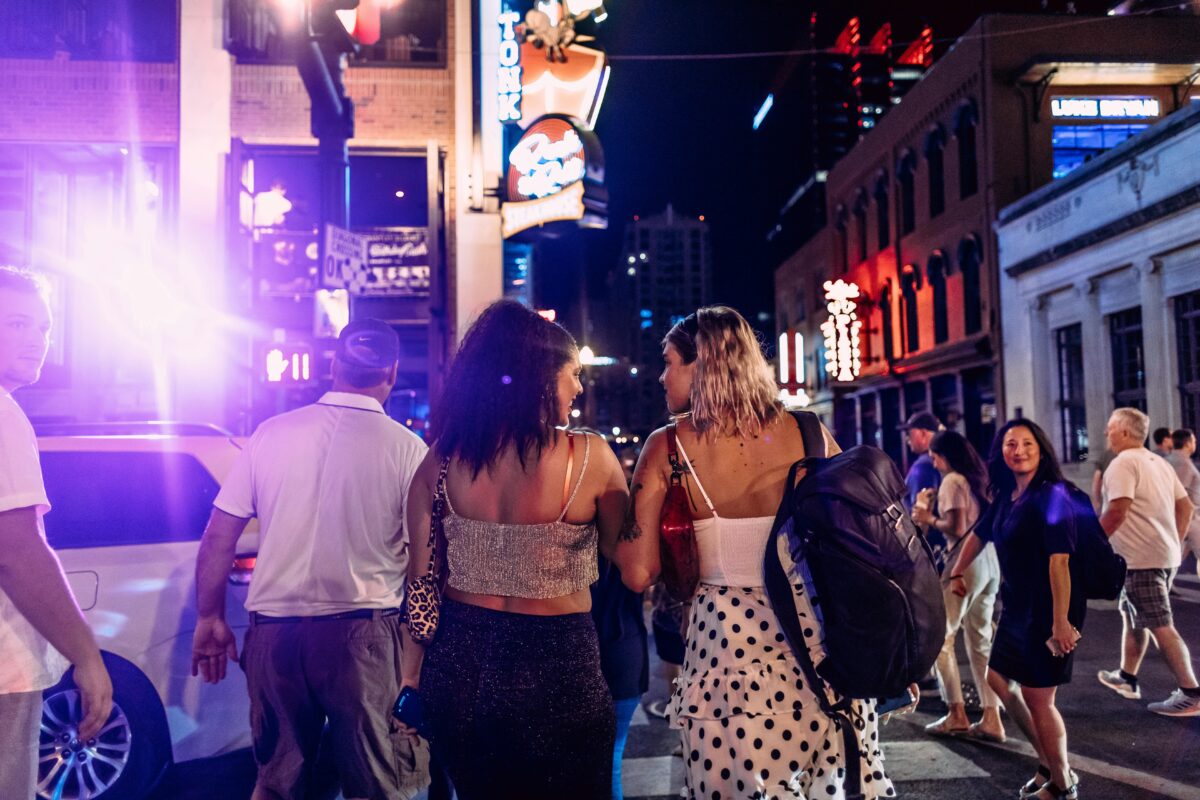 Tel Aviv nightlife street atmosphere evening